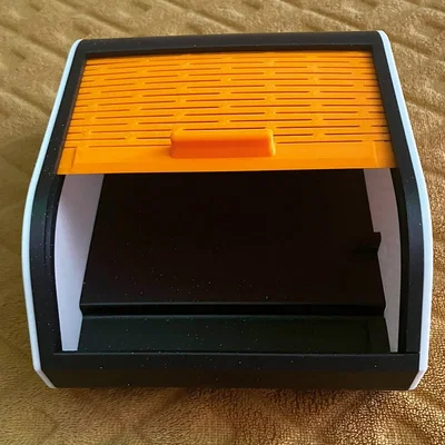 Hộp có cửa trượt (Box with sliding door)