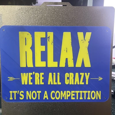 Bảng chữ “Relax” hài hước