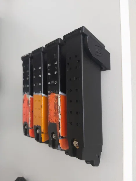 Giá treo tường magazine Airsoft Glock 4x - Image 3