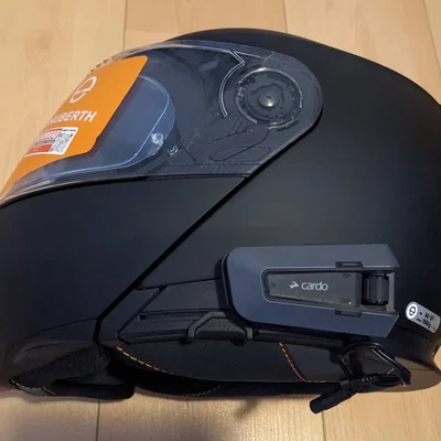 Ngàm chuyển đổi từ Sena SC2 sang Cardo Edge cho mũ Schuberth