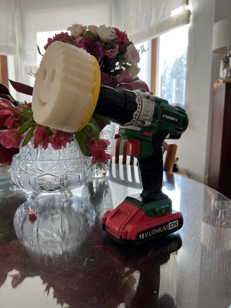 Đầu gắn Scrub daddy cho máy khoan (Scrub daddy drill attatchment) - Image 1