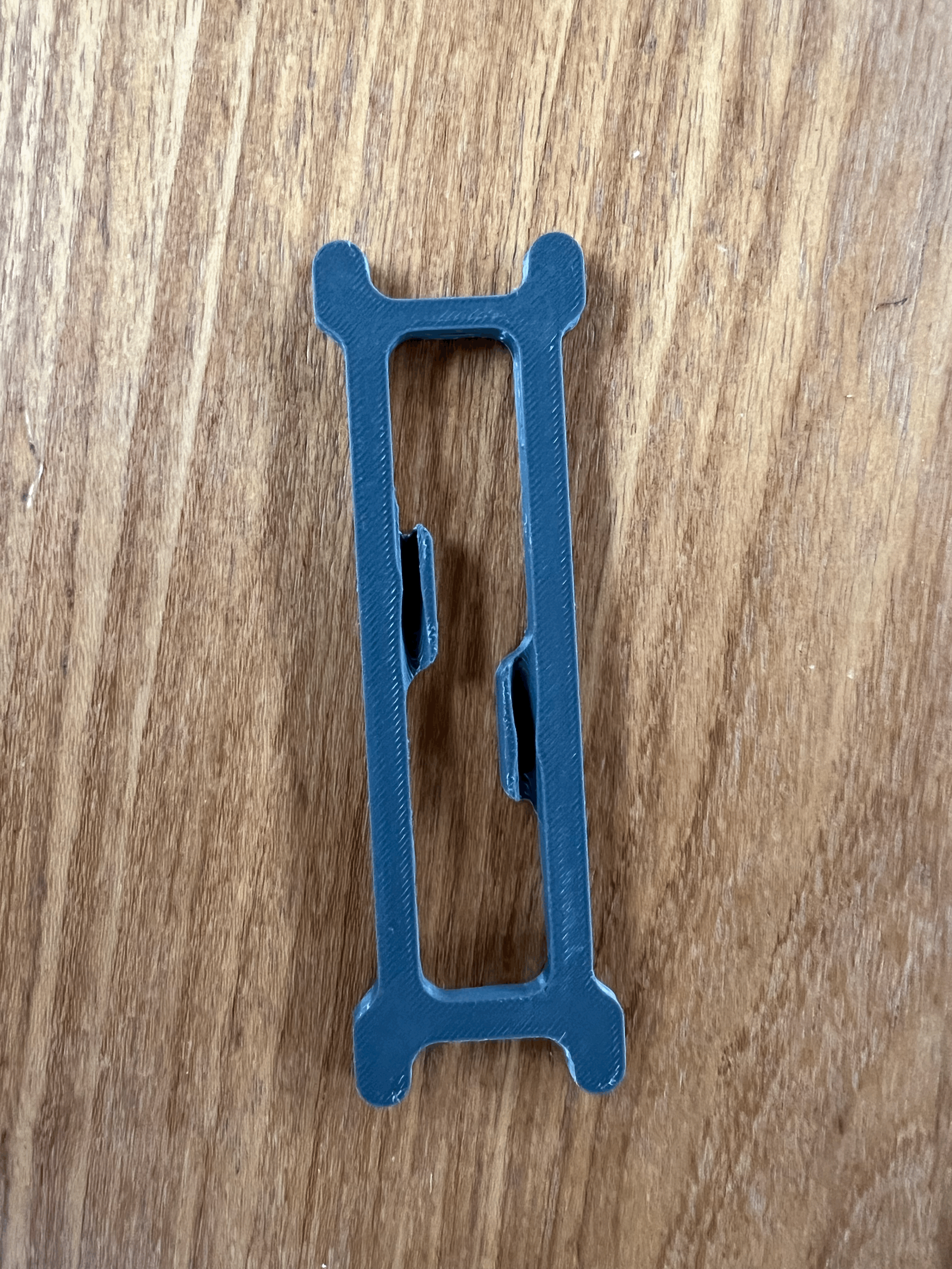 Bộ sắp xếp cáp với đế Gridfinity - Thumbnail 2