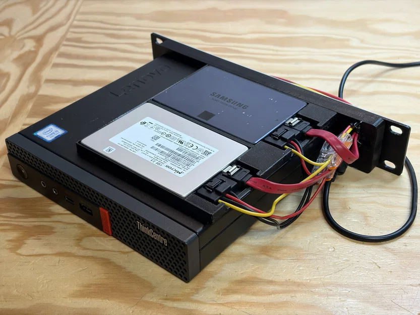 Gắn ThinkCenter Tiny mặt sau ra trước trong rack 10 inch - Image 7