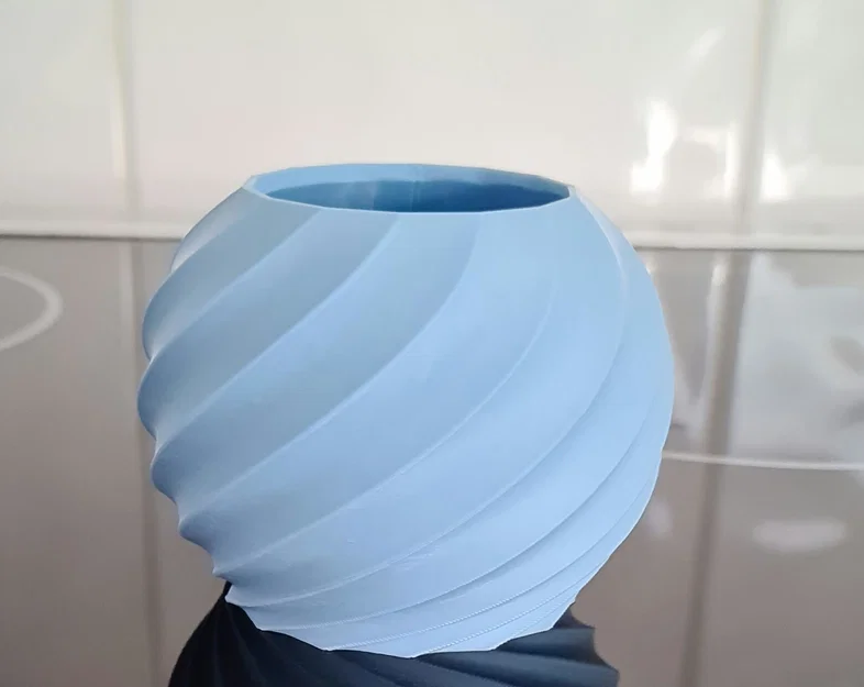 Mẫu chậu hoa 3D hình cầu xoắn ốc đẹp mắt và dễ in - Image 1
