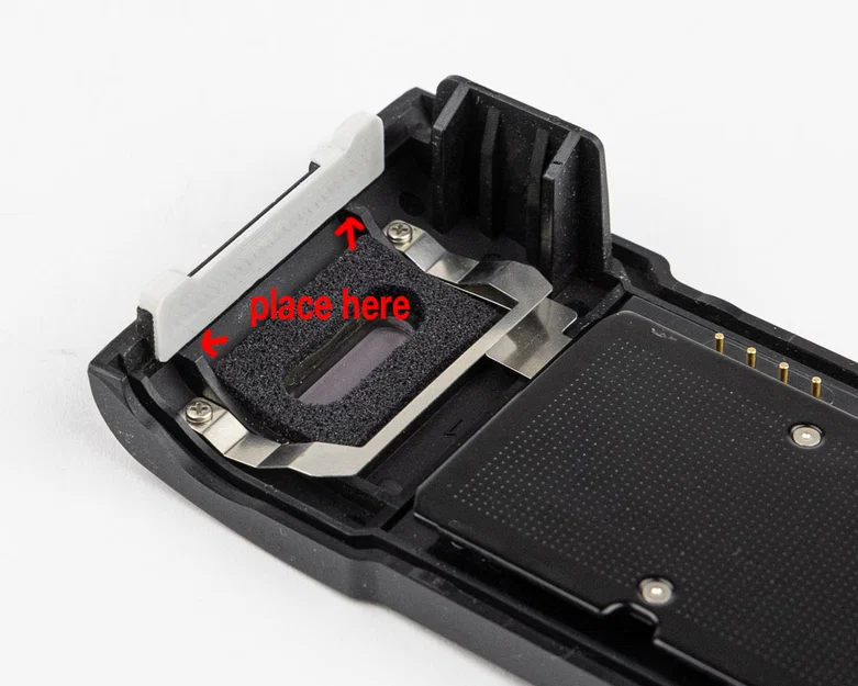 Chốt khóa nắp lưng Nikon F100 (Nikon F100 back door latch) - Image 5