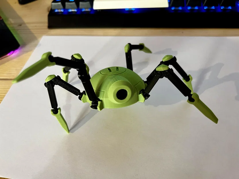 Spidey 17 – Nhện robot khớp nối - Image 1