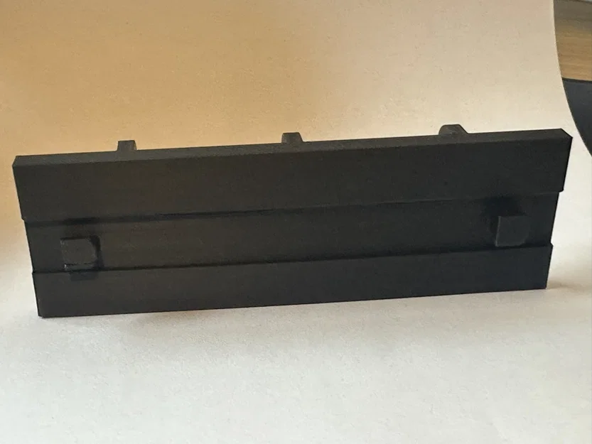Giá treo sạc pin Milwaukee M12 M18 cho bảng Ikea Skadis - Image 4
