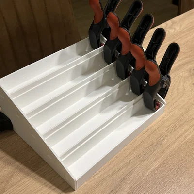 Kệ để sơn móng tay (Nail polish stand) chứa tối đa 30 chai