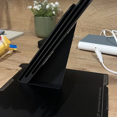 Giá treo tường/đế dựng tấm PEI/PEY (Build Plate) 235x235 – giữ 3 tấm