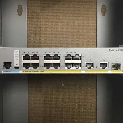 Giá đỡ Cisco Catalyst Desktop Switch cho tủ rack 10 inch