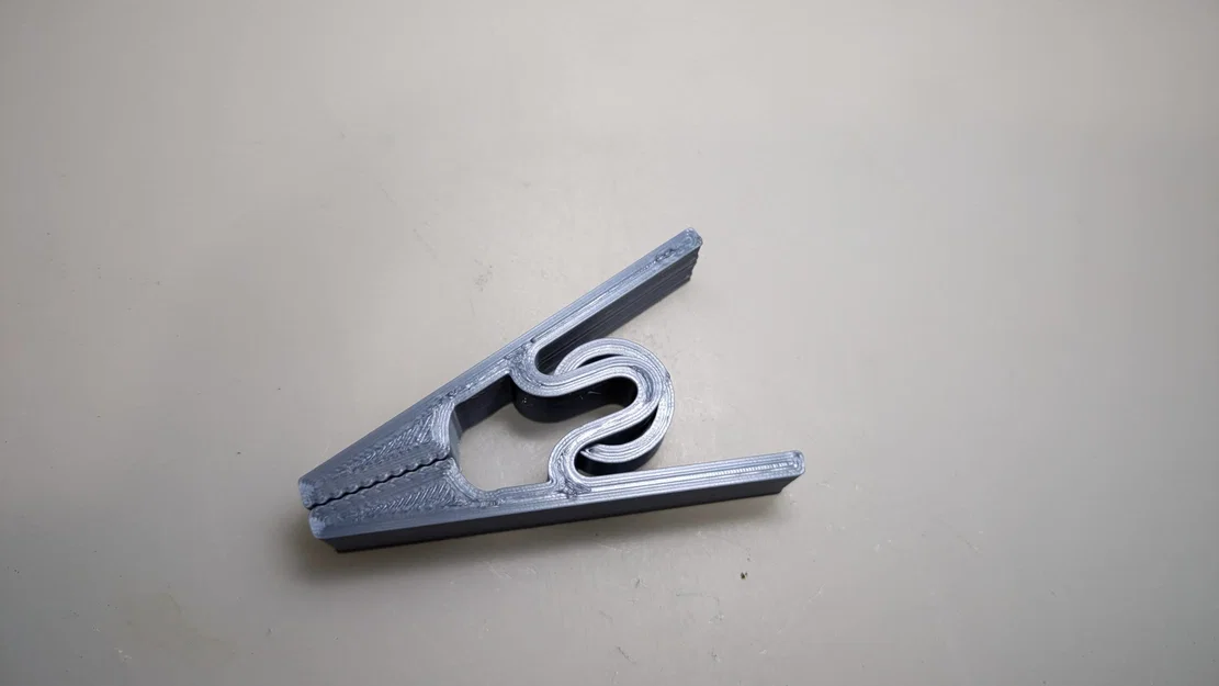 Kẹp quần áo (Clothes peg) có vòng trợ lực - Image 2