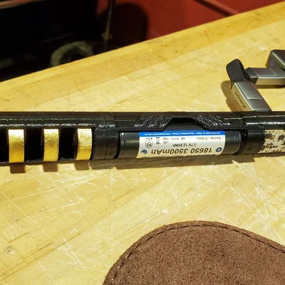 Chassis Lightsaber Threadlock 1 inch (1")