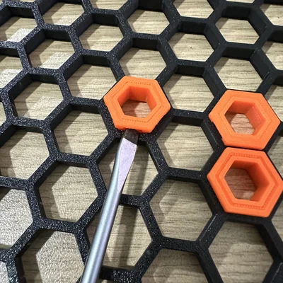 Insert tháo dễ cho Honeycomb Storage Wall (có rãnh cho tua vít)