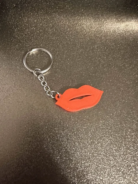 Móc Khóa Emoji Môi Đỏ (Red Lips Emoji Keychain) - Image 1
