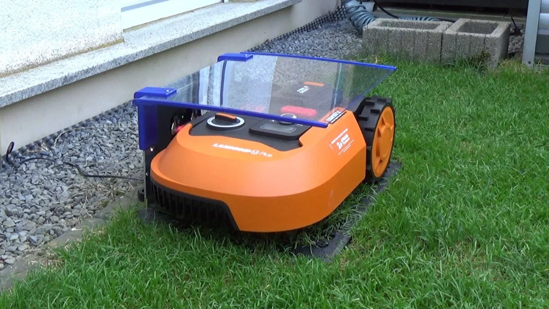 Garage cho Worx Landroid (nhà để robotic lawnmower) rẻ, dễ làm - Image 1