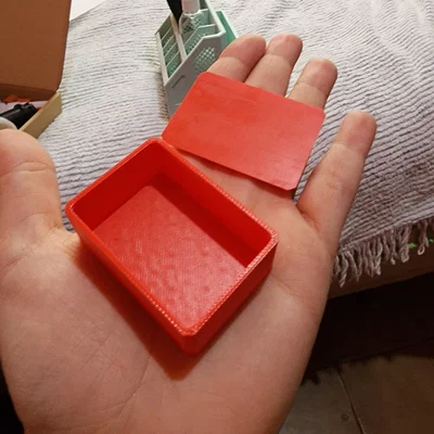 Caixa Pequena - Small Box (Hộp Nhỏ)