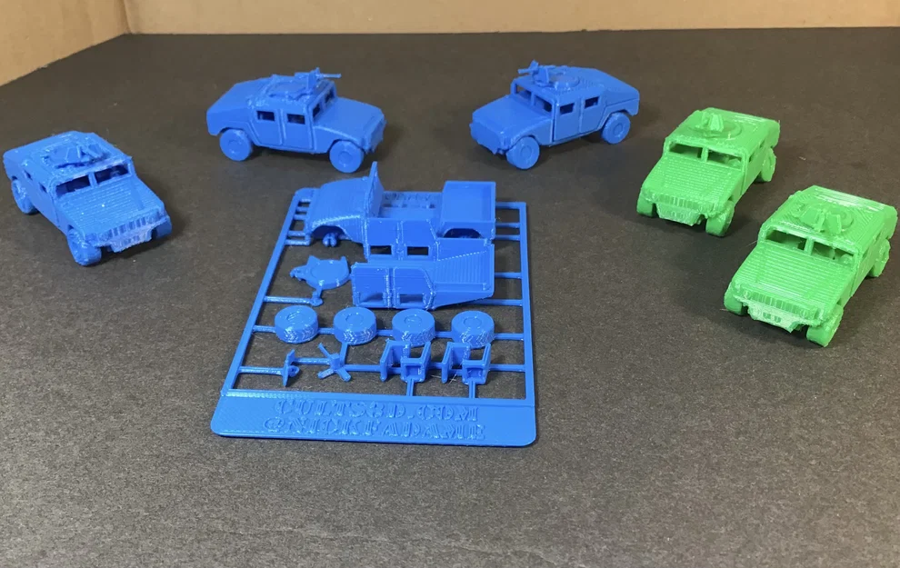 Mô hình giấy Humvee 1:100 (HMMWV High Mobility Multipurpose Wheeled Vehicle) - Image 1