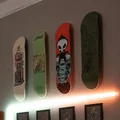 Giá Treo Skateboard Dán Tường Bằng Keo 3M (Không Khoan, Hợp Người Thuê Nhà) - Thumbnail 2