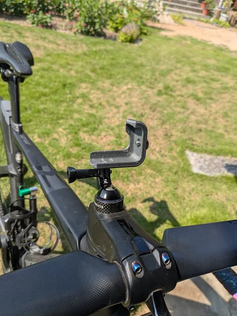 Ngàm gắn ngang Insta360 X3 chuẩn GoPro cho xe đạp in 3D - Image 1