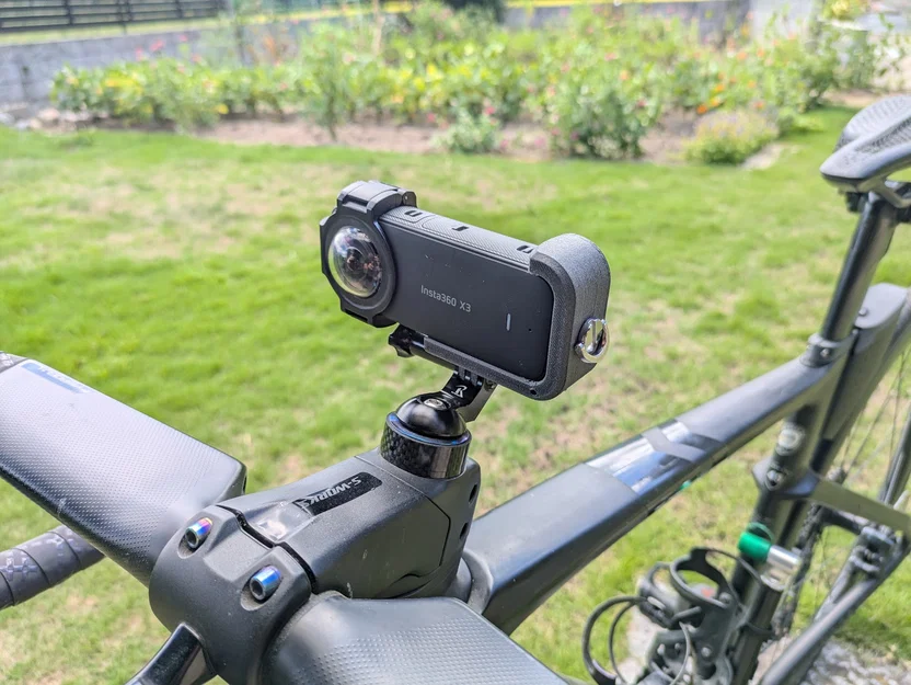 Ngàm gắn ngang Insta360 X3 chuẩn GoPro cho xe đạp in 3D - Image 2