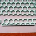 Mảnh ghép cạnh hoàn thiện bảng treo tường tổ ong (Honeycomb Wall) - Thumbnail 1