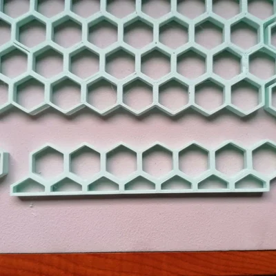 Mảnh ghép cạnh hoàn thiện bảng treo tường tổ ong (Honeycomb Wall)