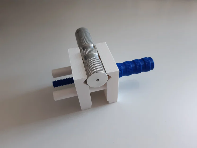 Ê-tô mini (mini vise) in 3D – không vít, không keo - Image 5