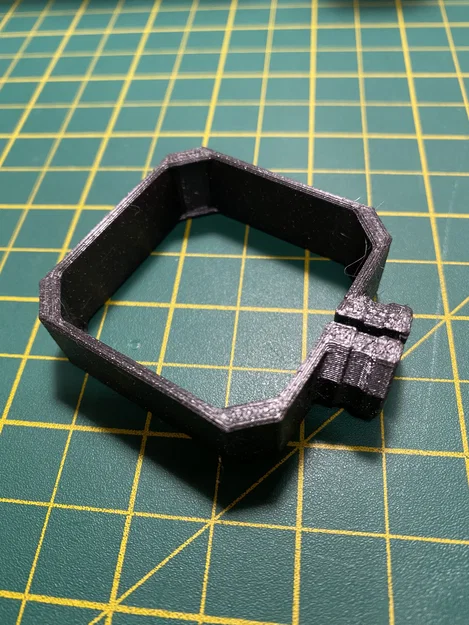 Ngàm Logitech C270 cho Prusa Mini kèm cable strain relief - Image 2