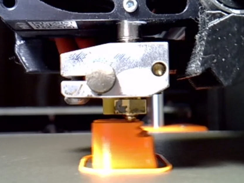 Ngàm Logitech C270 cho Prusa Mini kèm cable strain relief - Image 8