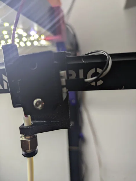 Giá đỡ ống PTFE cho máy in 3D Anycubic Kobra 2 Max - Image 2