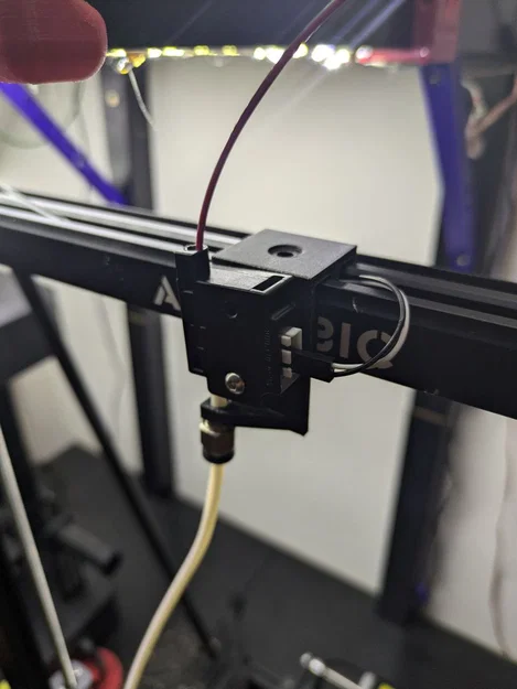 Giá đỡ ống PTFE cho máy in 3D Anycubic Kobra 2 Max - Image 3