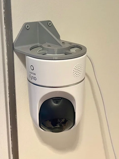 Giá treo tường (Mounting bracket) cho camera an ninh Eufy - Image 1