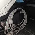 Giá đỡ cáp sạc Volvo V60/V90 cho móc treo trong cốp - Thumbnail 2