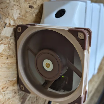 Case Iceriver cho KS0/AL0/RXD, quạt 120mm & có thể gắn treo