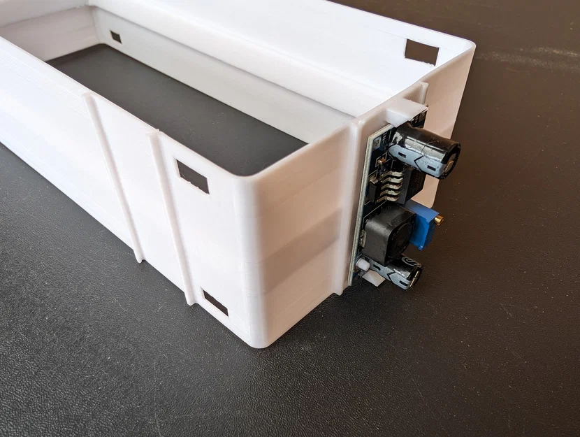 Case Iceriver cho KS0/AL0/RXD, quạt 120mm & có thể gắn treo - Image 3