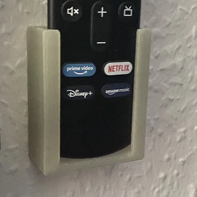 Giá đỡ treo tường điều khiển FireTV Stick gọn gàng tiện lợi