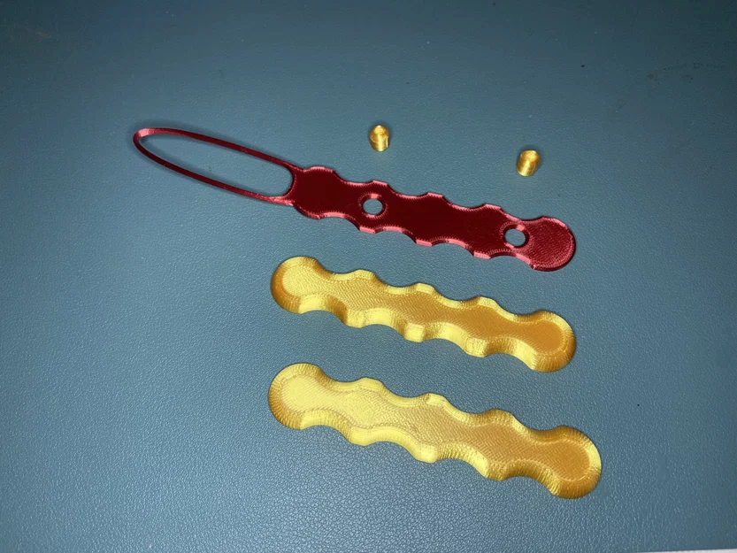 Dụng cụ hỗ trợ cài nút áo (Clothes Button Helper) - Image 2