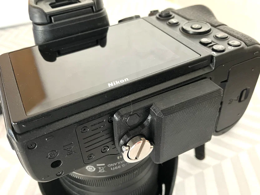 Giá gắn Apple AirTag ẩn cho máy ảnh (mount cho photo camera) - Image 1
