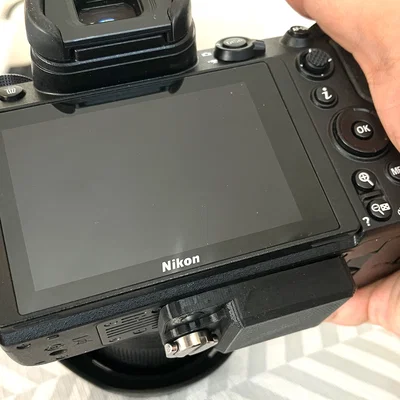 Giá gắn Apple AirTag ẩn cho máy ảnh (mount cho photo camera)