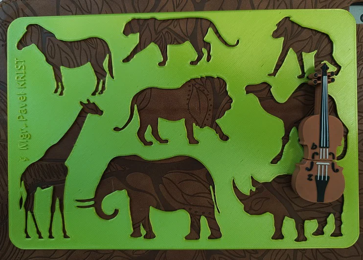 Bộ khuôn vẽ hình động vật châu Phi (Stencil Africa) cho bé - Image 1