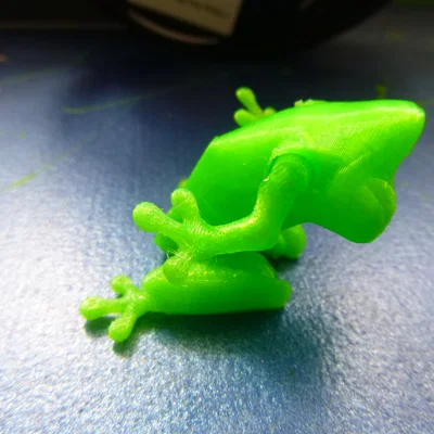 Mô hình ếch cử động linh hoạt (Articulated Frog Remix) in 3D
