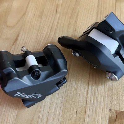 Chốt chặn dầu thắng Shimano (Brake Bleed Block) - Mẫu in 3D hữu ích
