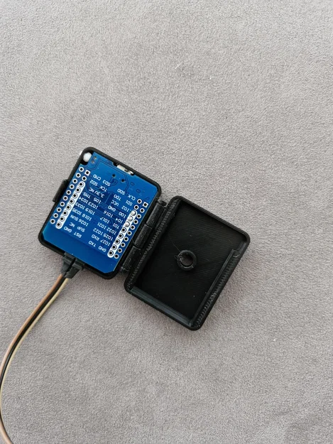 Vỏ print-in-place cho Wemos D1 Mini ESP32 - Image 1