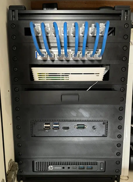 Tủ rack server 10 inch (10 Inch Server Rack) - Image 1