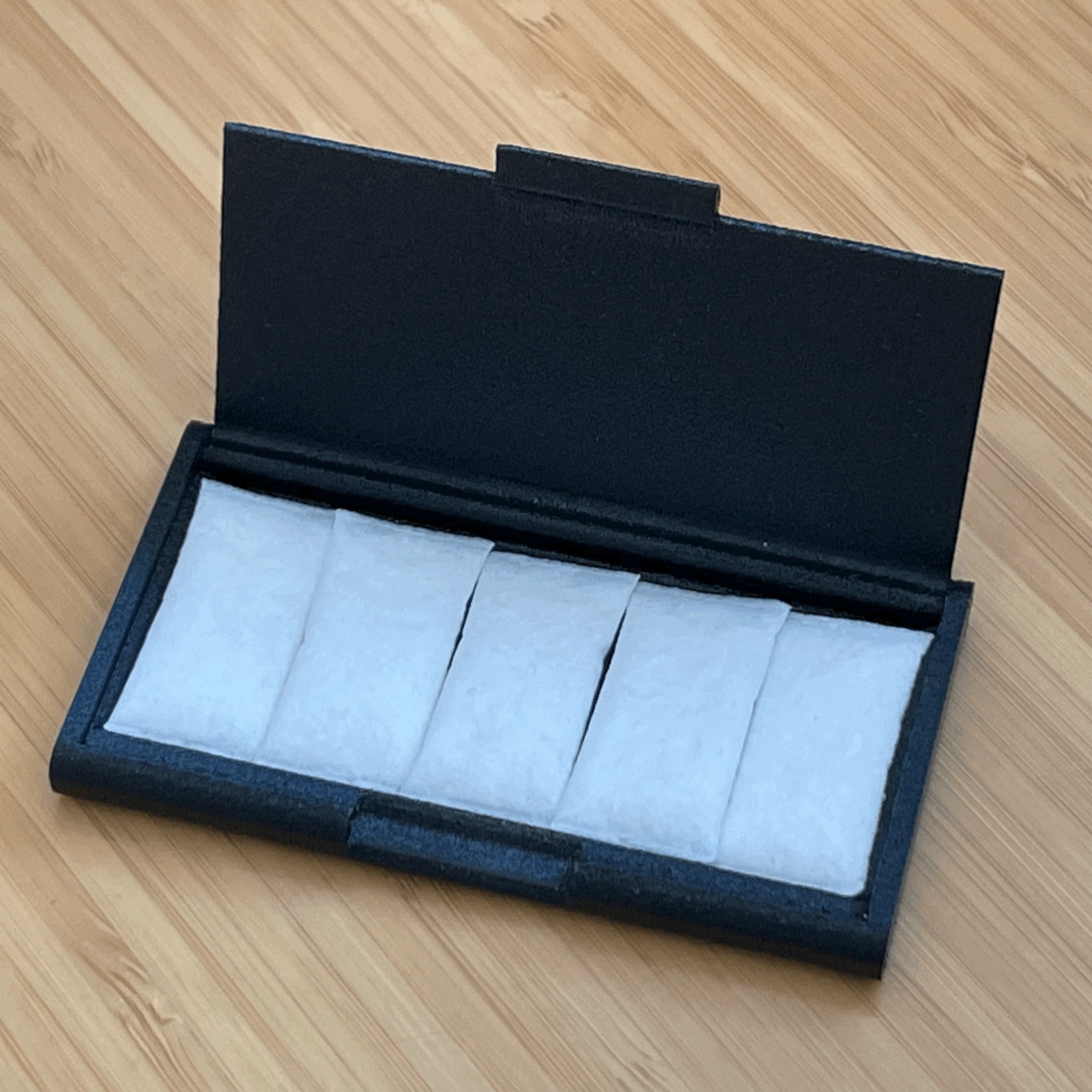 Hộp Slim Zyn Case siêu mỏng - Image 2