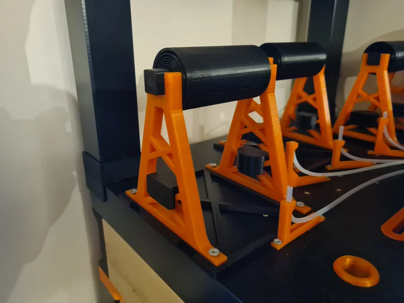 Giá đỡ cuộn nhựa 3D để bàn chắc chắn (On the shelf spool holder) - Image 1