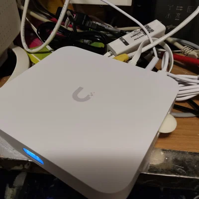 Ubiquiti Cloud Gateway Max M.2 Caddy