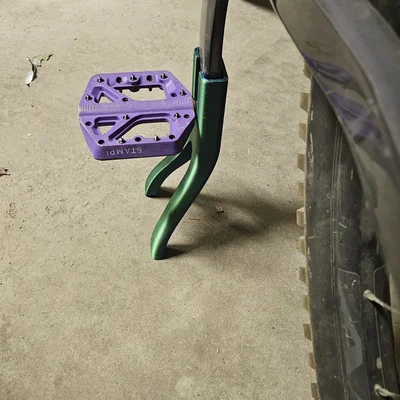 MTB Stand – Chân chống trượt lên crank