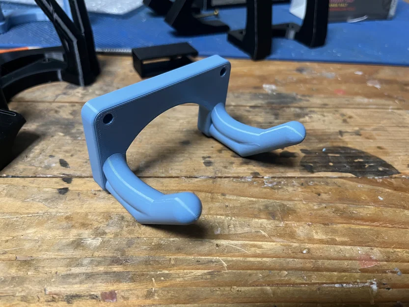 Móc treo tường cho Skateboard & Scooter - Image 1