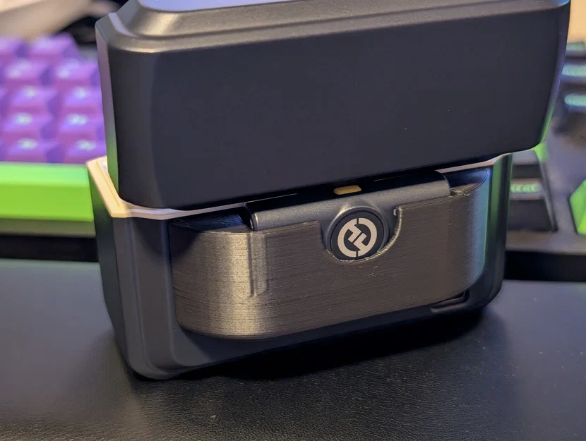 Holster/Holder Adapter cho Hollyland Lark M2 Wireless Mic (USB-C/Lightning) - Image 3